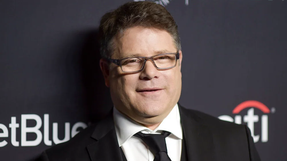 Sean Astin Children: Meet Ali Astin, Isabella Louise Astin, and ...