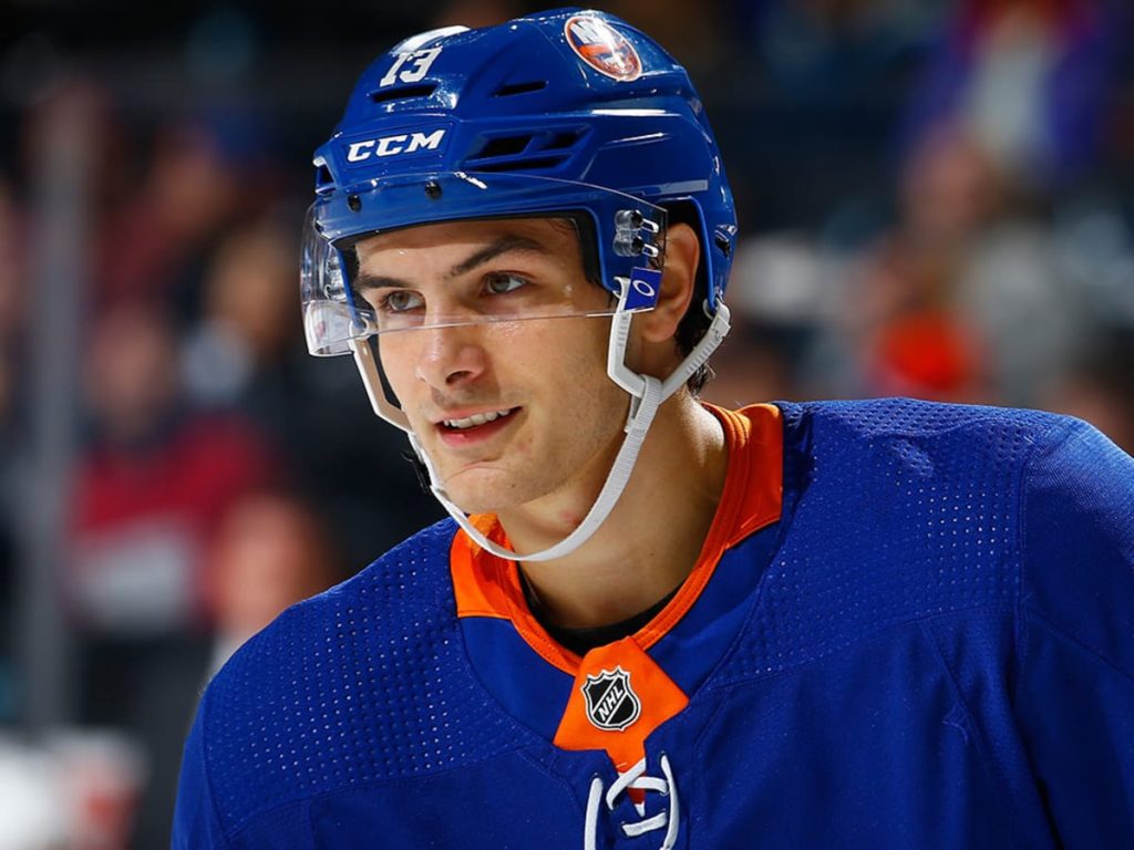 Mathew Barzal Age: How Old Is Matt Barzal? - ABTC