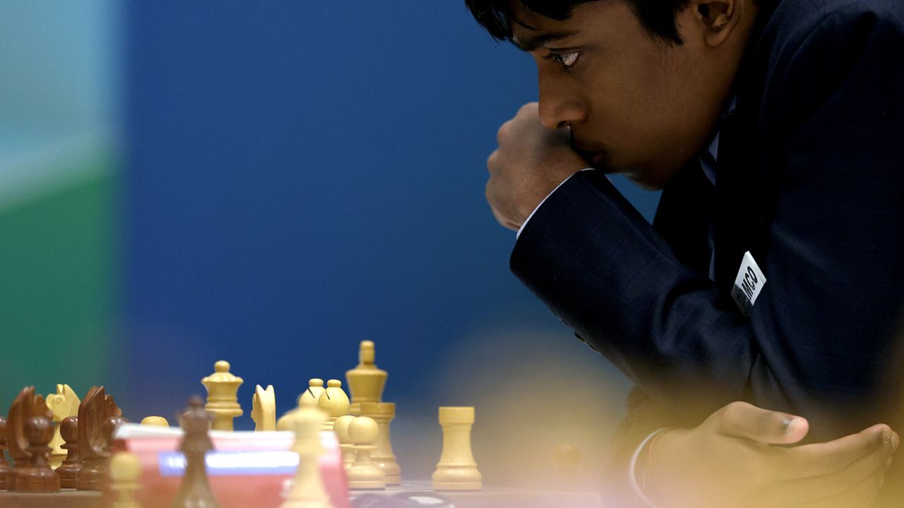 Rameshbabu Praggnanandhaa Age, IQ, FIDE Rating, Ranking, Salary - ABTC