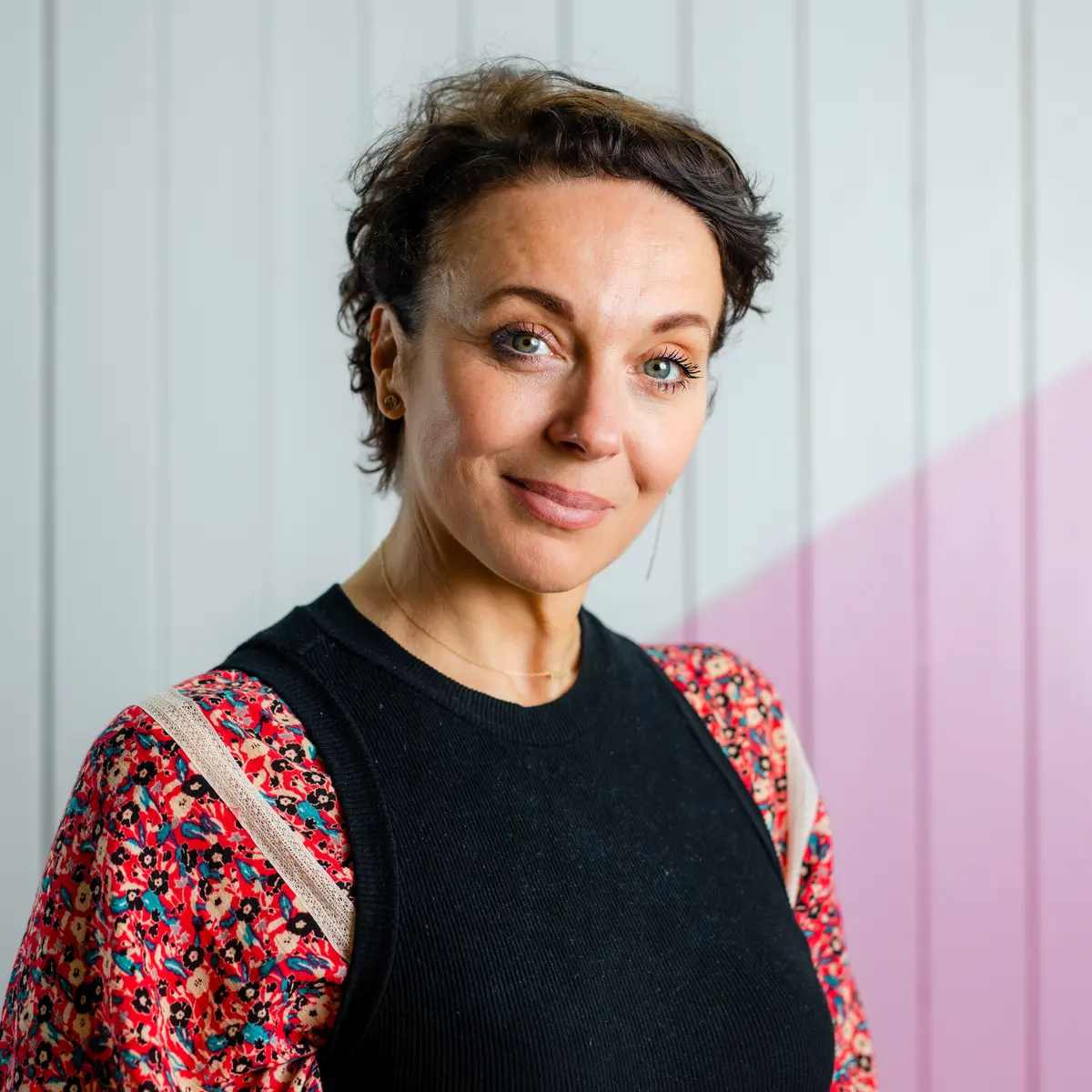 amanda-abbington-age-height-movies-and-tv-shows-education-family-abtc