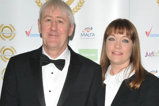 Nicholas Lyndhurst Wife: Meet Lucy Smith - ABTC