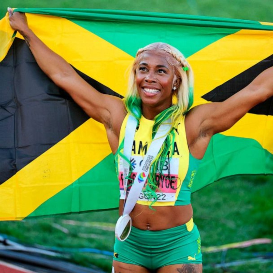 Is ShellyAnn Fraser a doctor? Did ShellyAnn FraserPryce attend