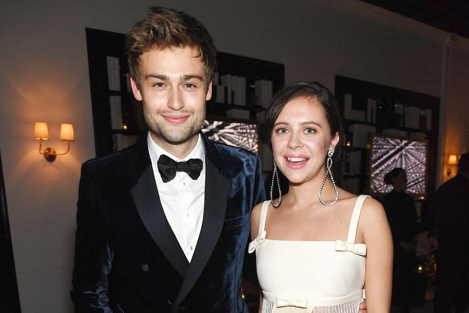 How did Bel Powley meet Douglas Booth? - ABTC