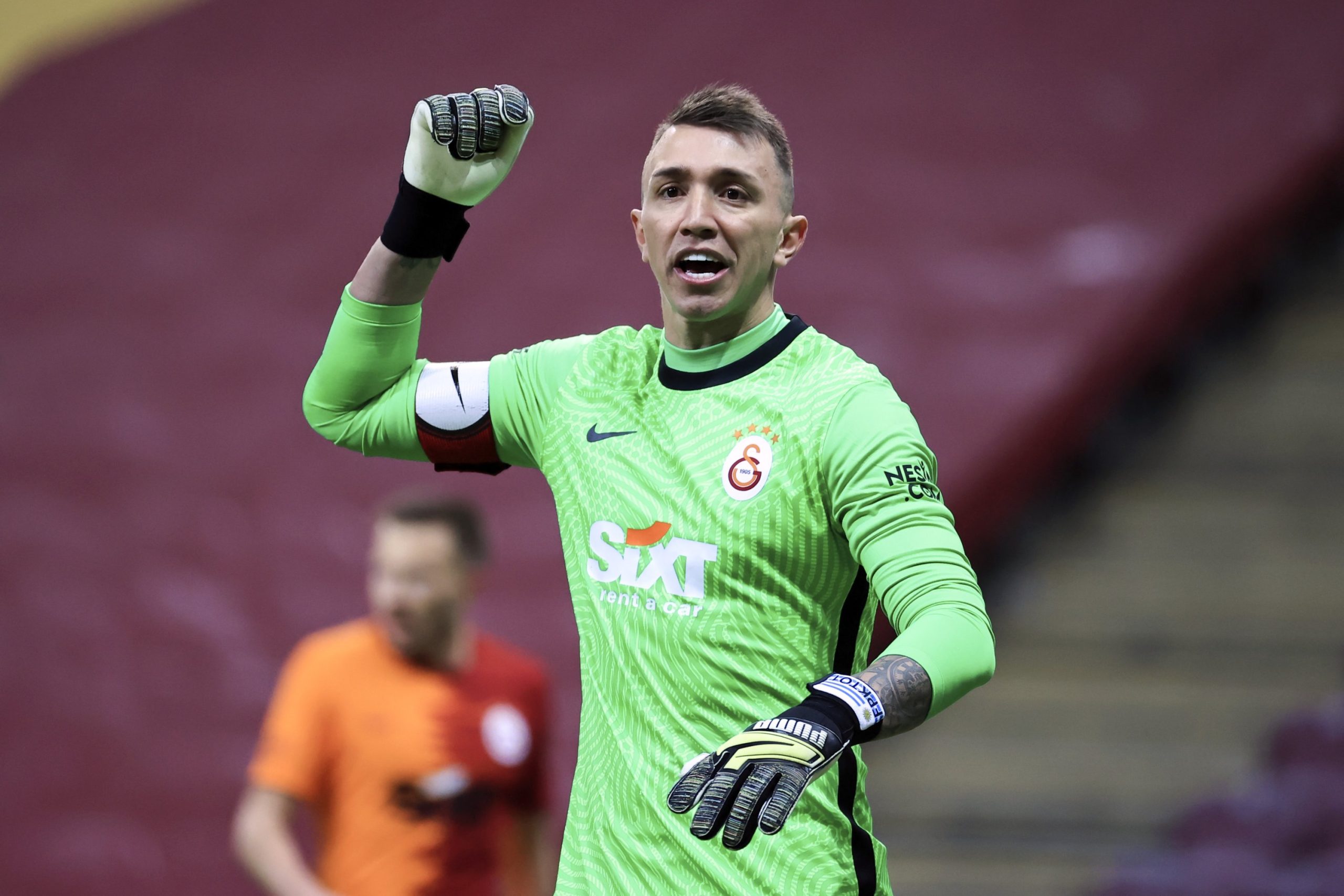 Fernando Muslera FIFA 23 Rating, Age, Nationality, Position, Teams ...