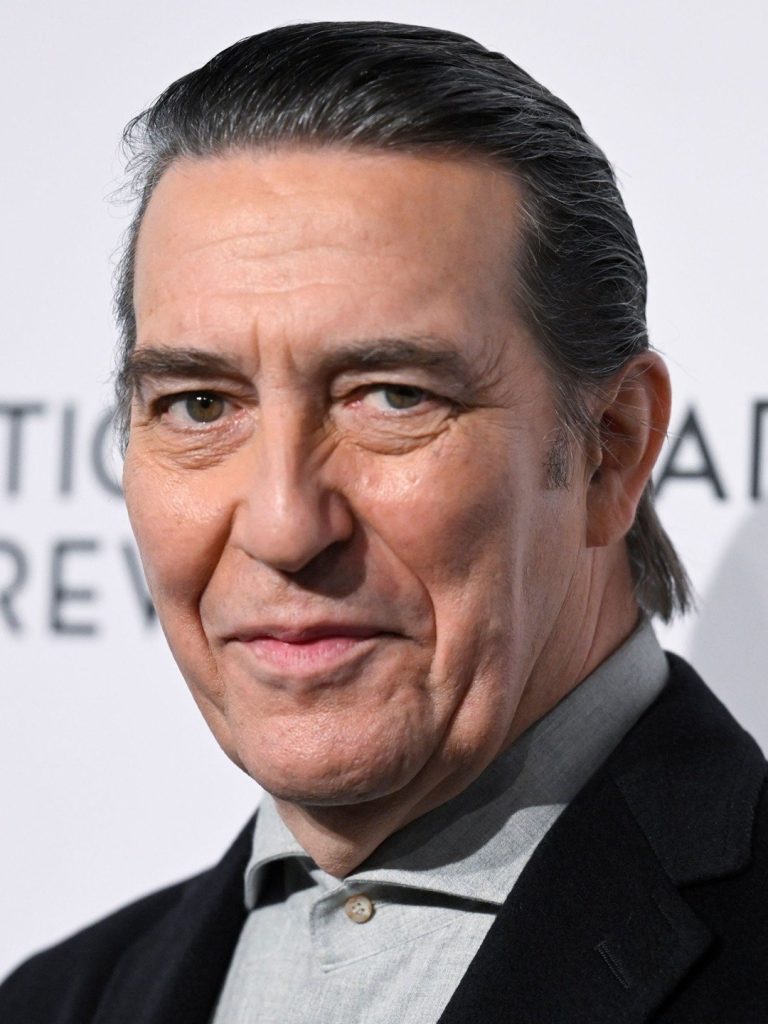 Was Ciarán Hinds in Harry Potter? - ABTC