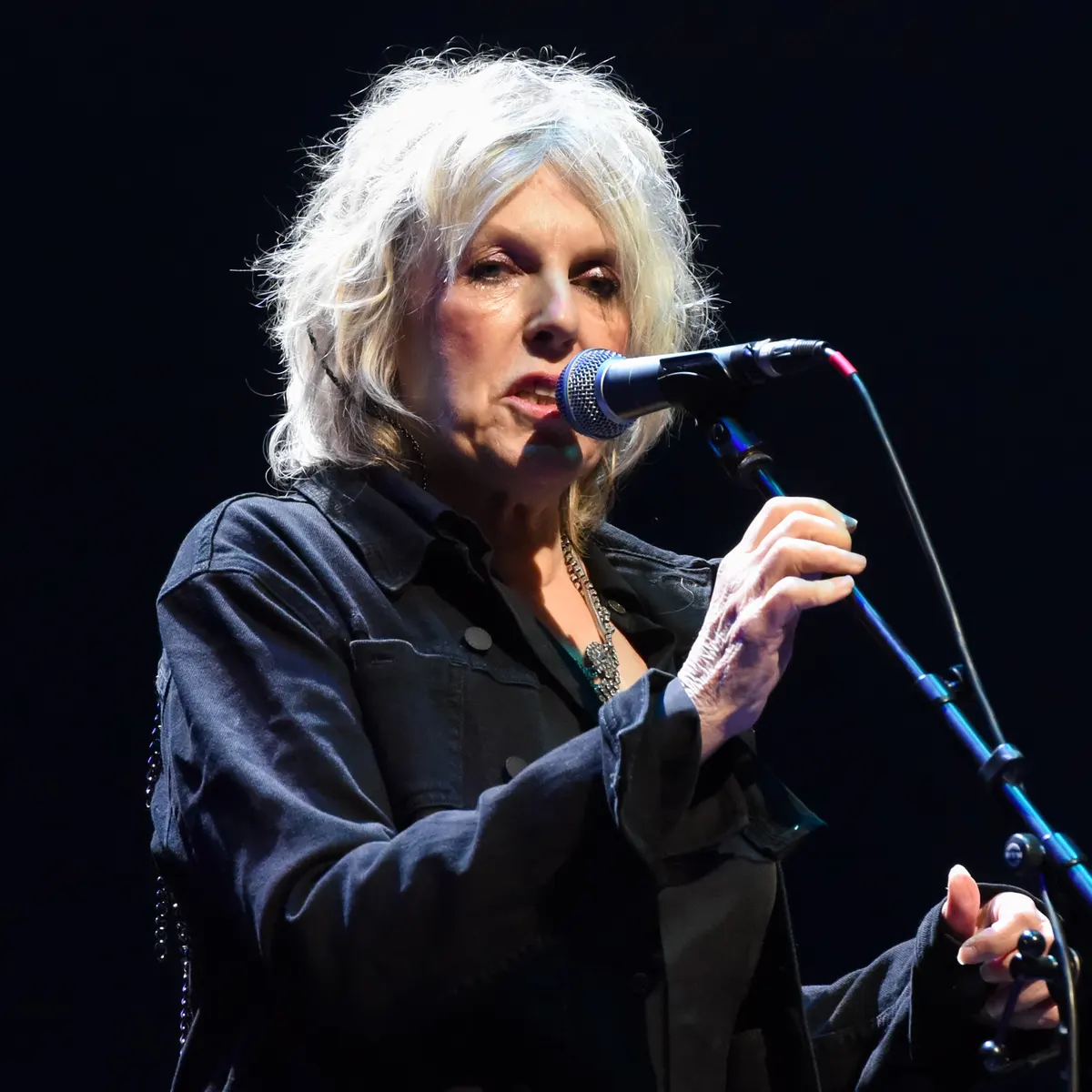 Lucinda Williams Age, Height, Website, Songs - ABTC