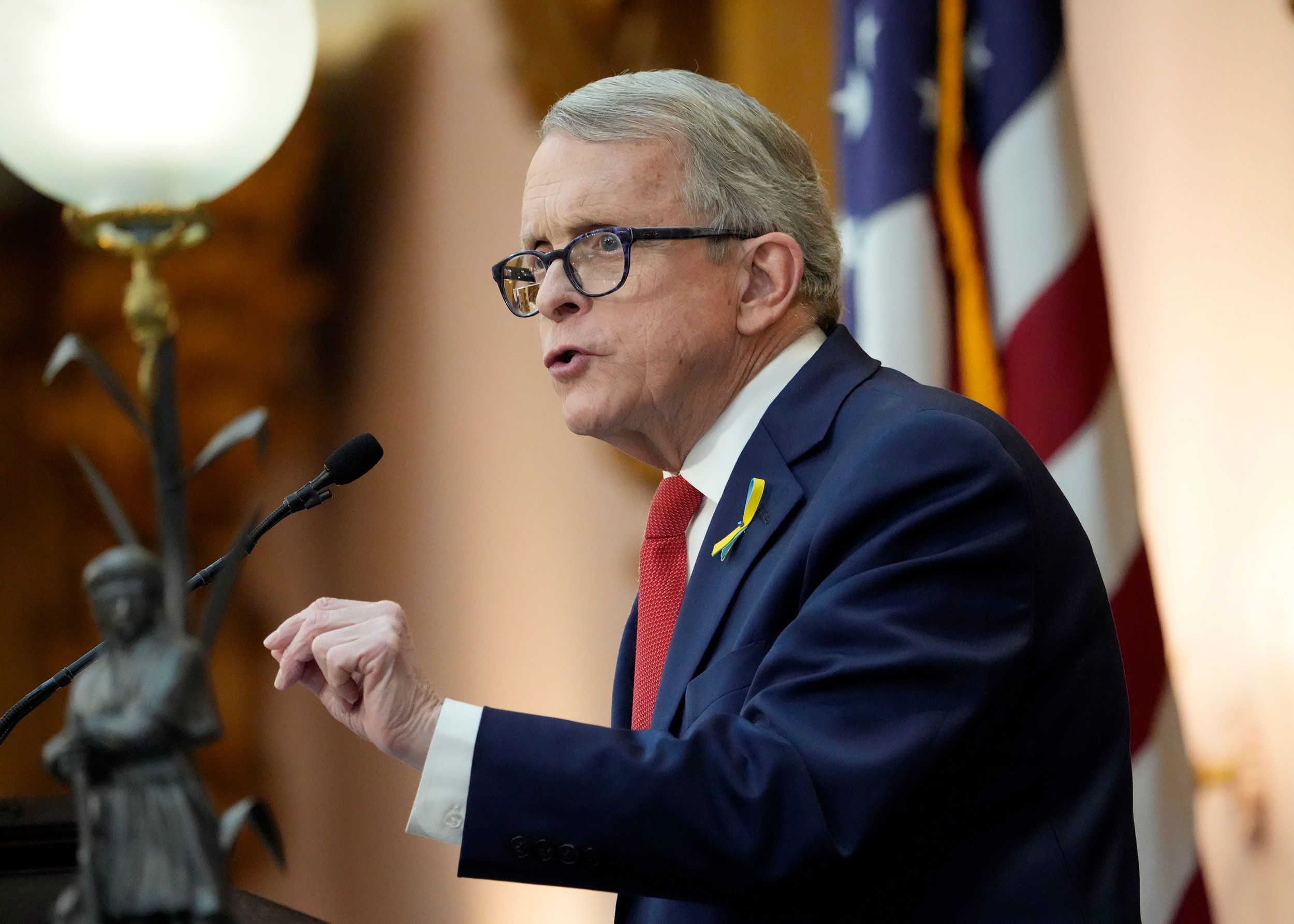 Mike DeWine Height, Email, Twitter, Family - ABTC