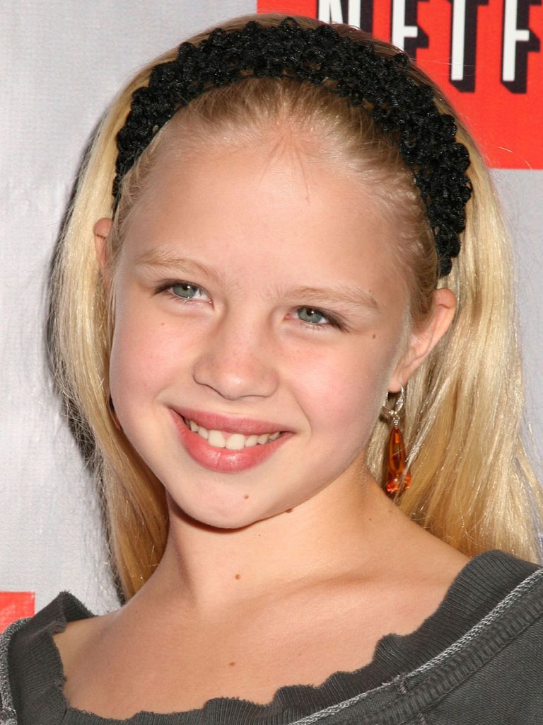 Sofia Vassilieva Movies and TV Shows, Young, Height, Married, Brother ...