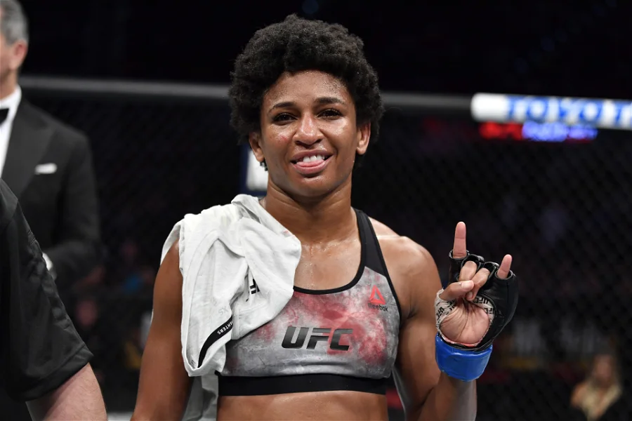 Angela Hill (UFC) Age, Height, Instagram, Brother, Prediction, Stats - ABTC