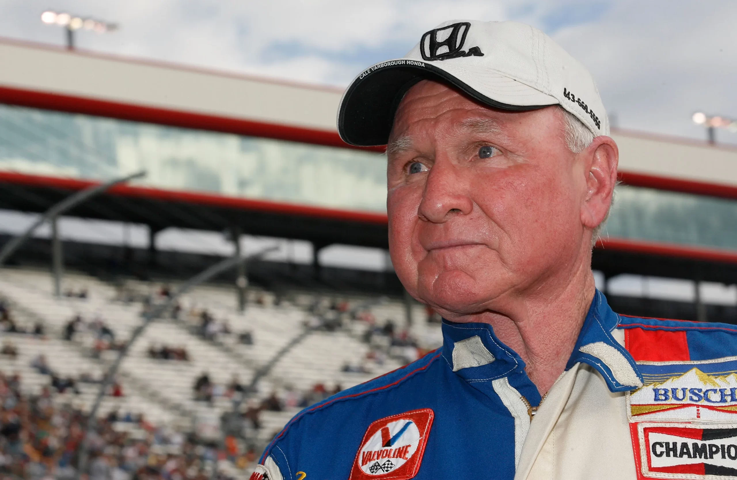 Who got in a fight with Cale Yarborough? - ABTC