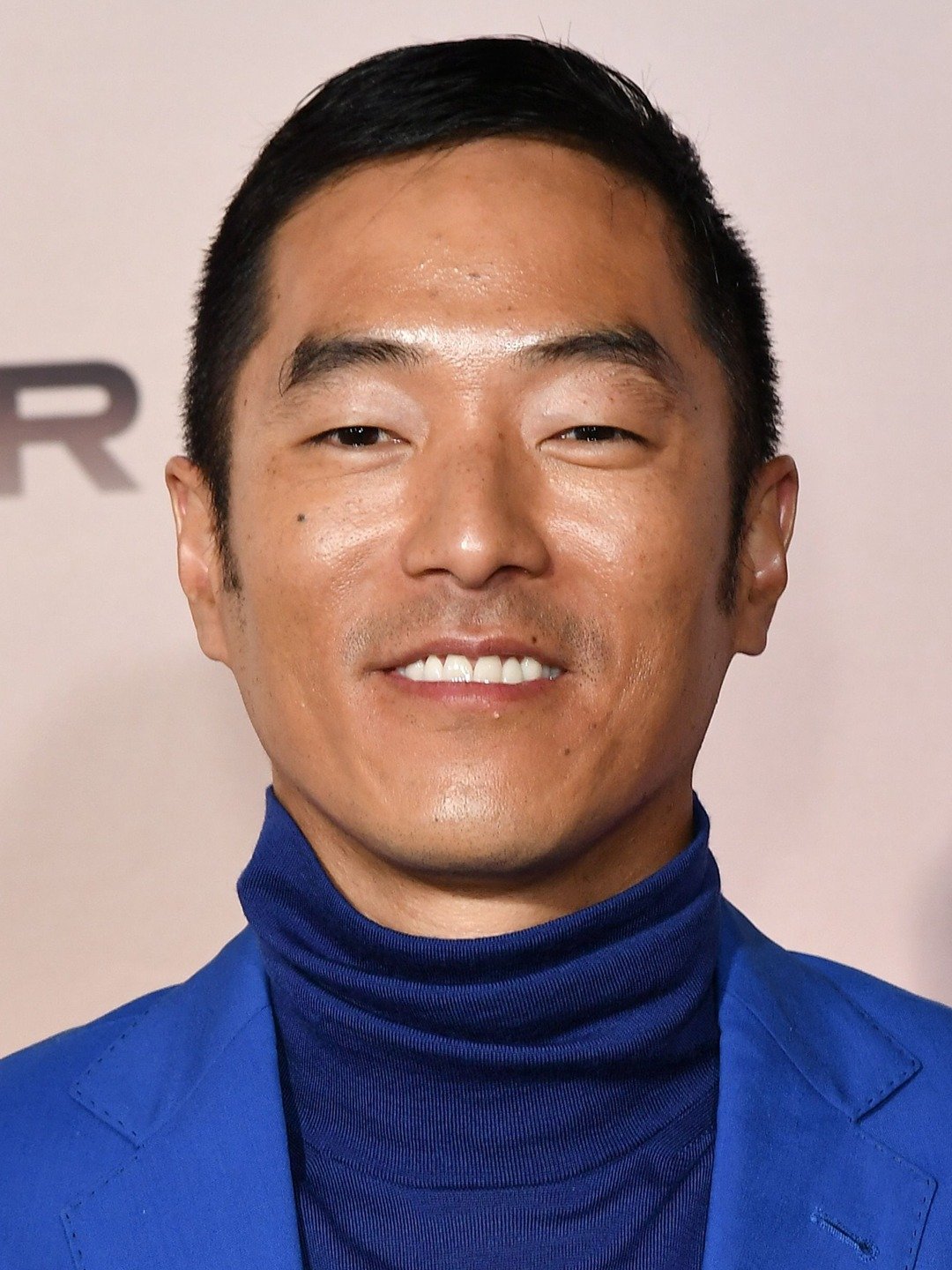 Leonardo Nam husband: Who is Michael Dodge? - ABTC