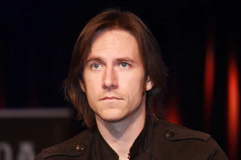 Why did Matthew Mercer change his name? Why is Matt Mercer's last name ...