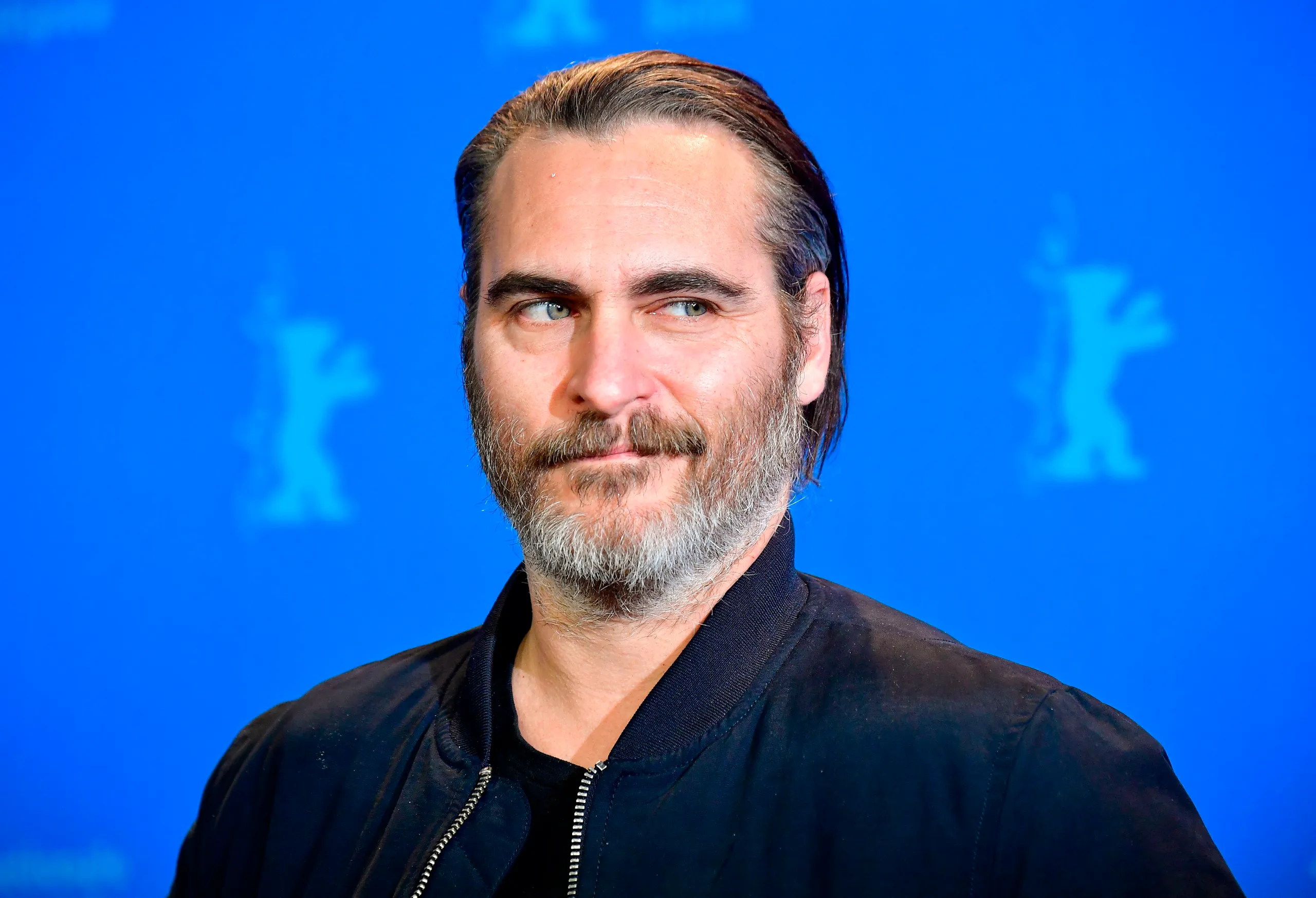 How much weight did Joaquin Phoenix lose for the Joker? - ABTC