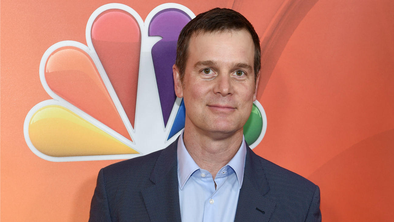 Peter Krause Age, Height, Education, TV Shows - ABTC