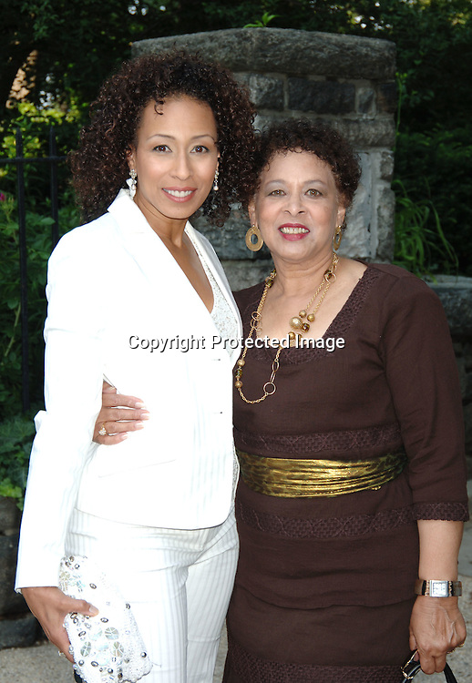 Tamara Tunie parents: Meet Evelyn Tunie & James W. Tunie - ABTC