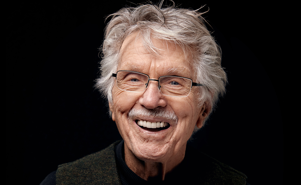 Tom Skerritt Net Worth - ABTC