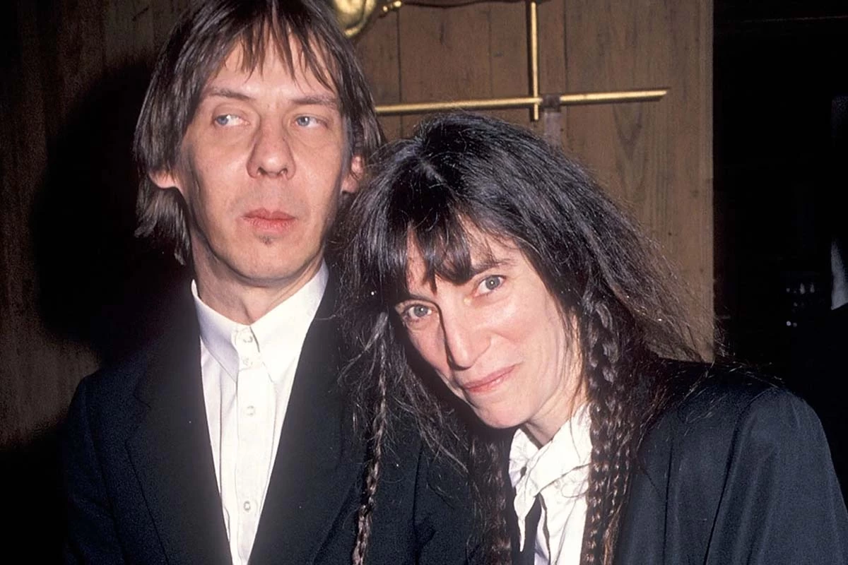 How did Patti Smith meet Fred Sonic Smith? - ABTC