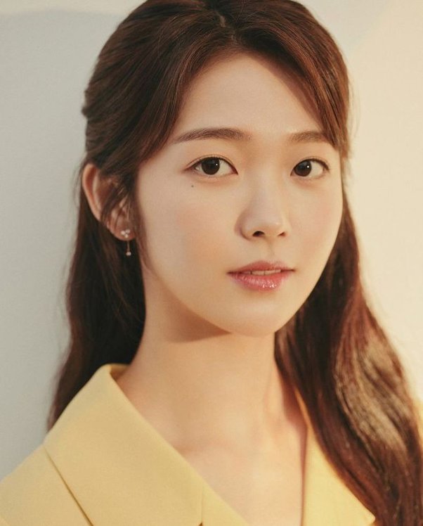 What to Know About Hong Seung-hee, a Rising Star of South Korean Drama ...