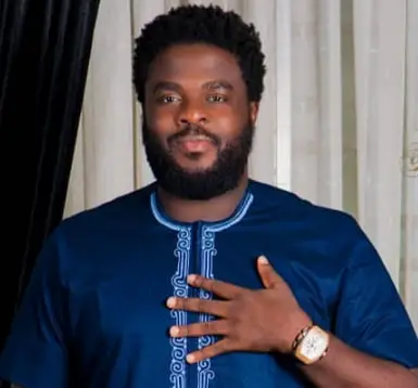 Aremu Afolayan Presents Woli Arole with a Sleek SUV