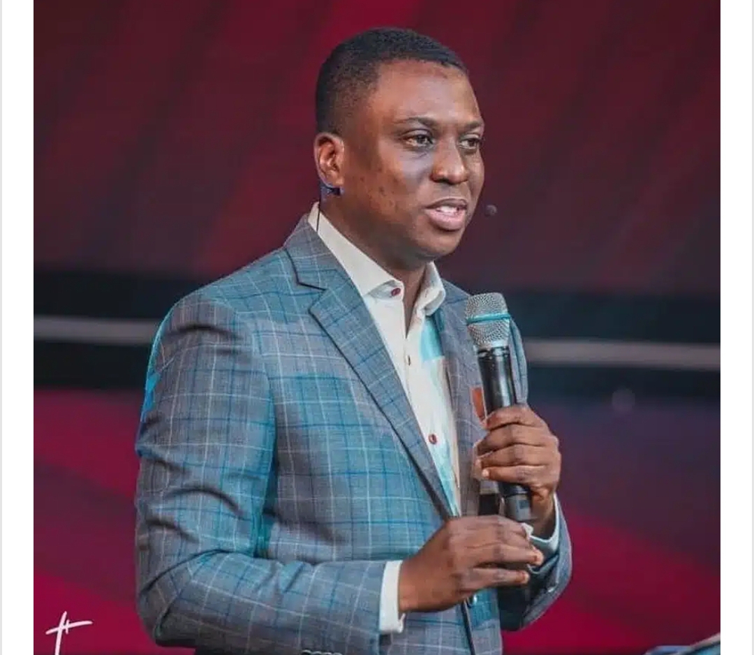 Pastor Bolaji Idowu Warns Against Dating Multiple Women, Urges Self-Discipline